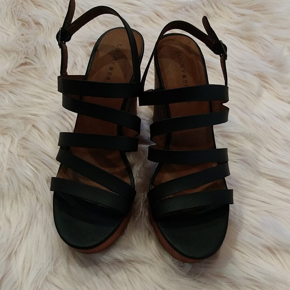 Lucky Brand shoes